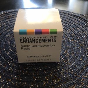 Rodan + Fields Enhancements micro-dermabrasion